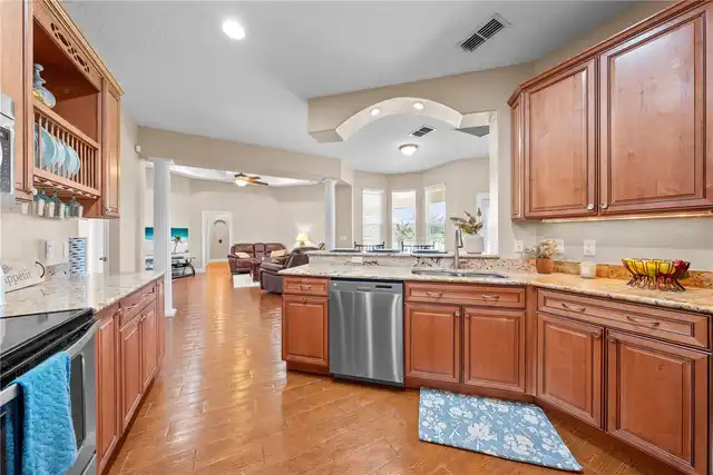Listing Photo 19