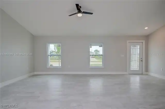 Listing Photo 9