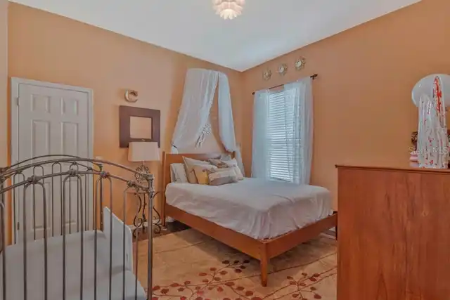 Listing Photo 32