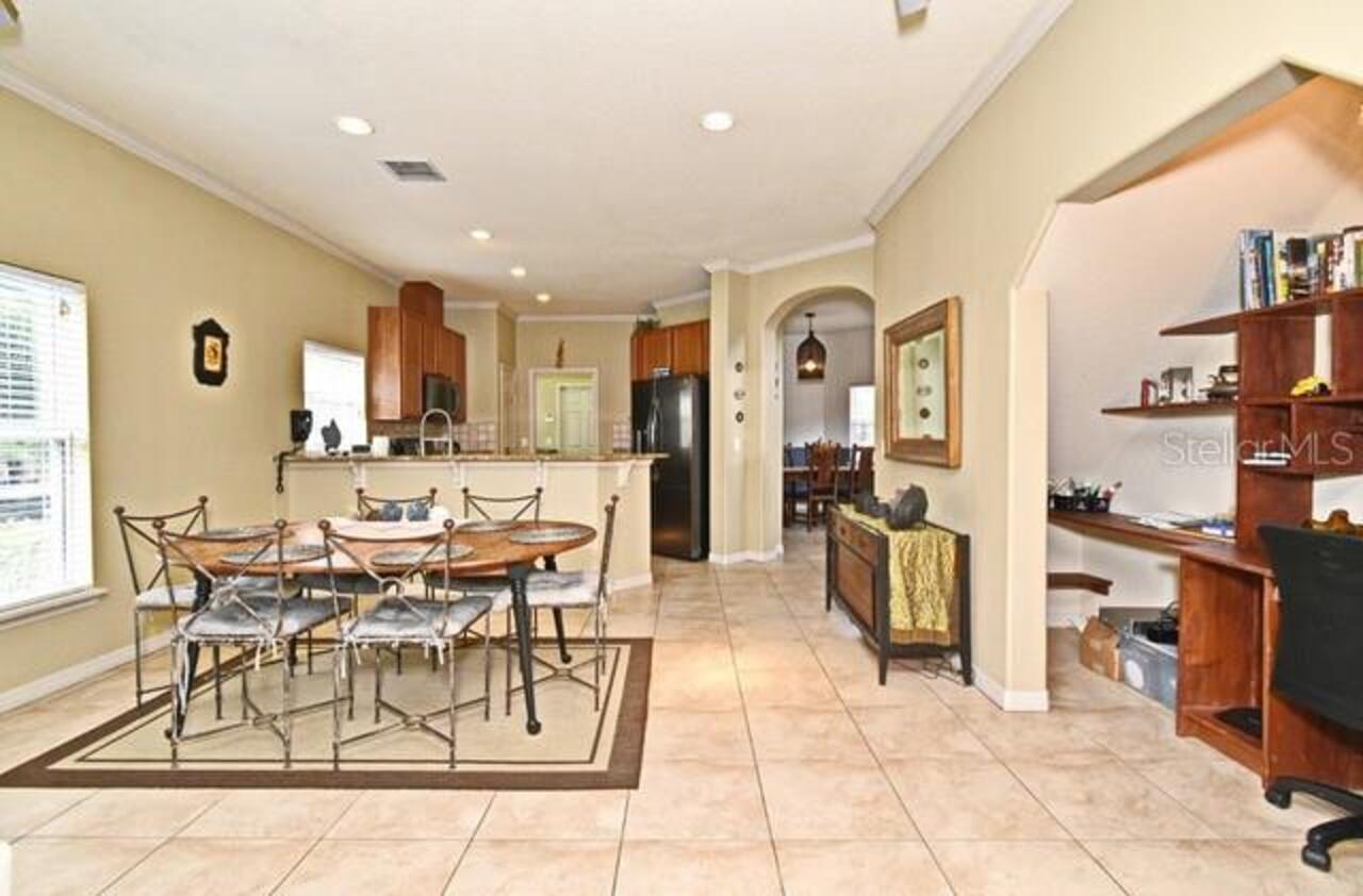 Listing Photo 14