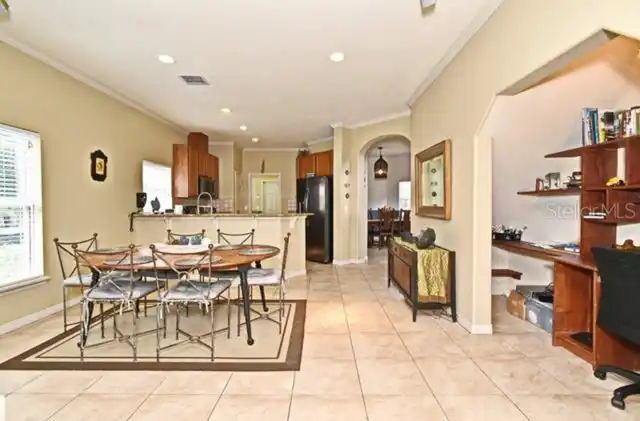Listing Photo 14
