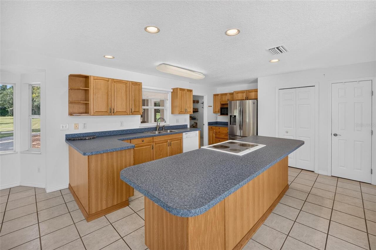 Listing Photo 7