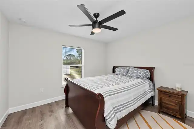 Listing Photo 24