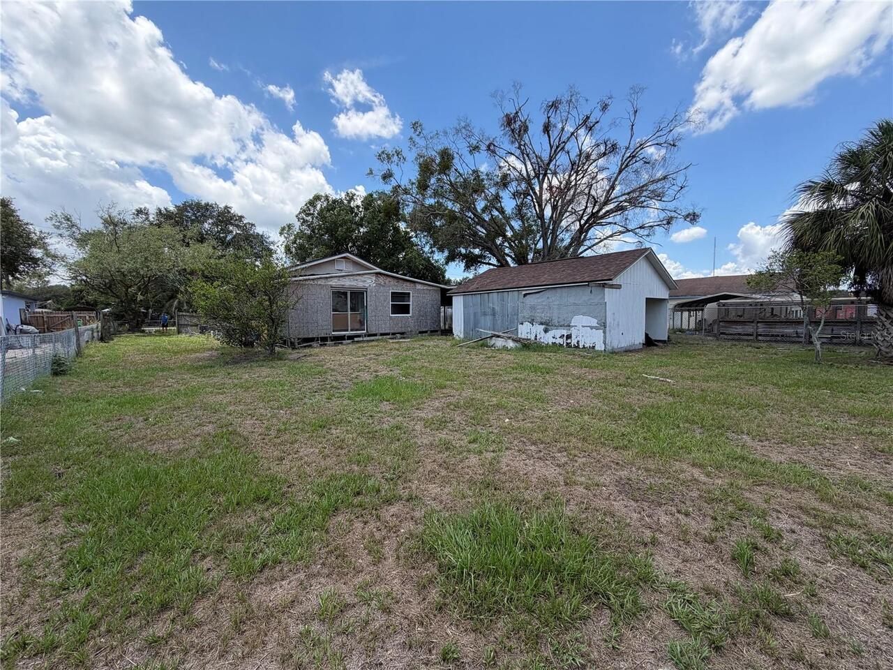Listing Photo 8