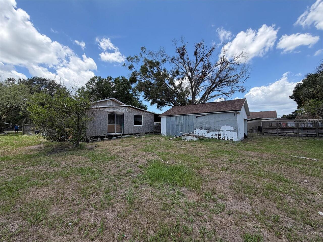 Listing Photo 9