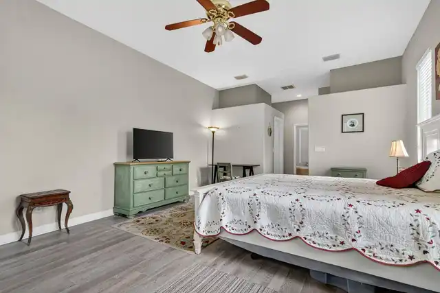 Listing Photo 31