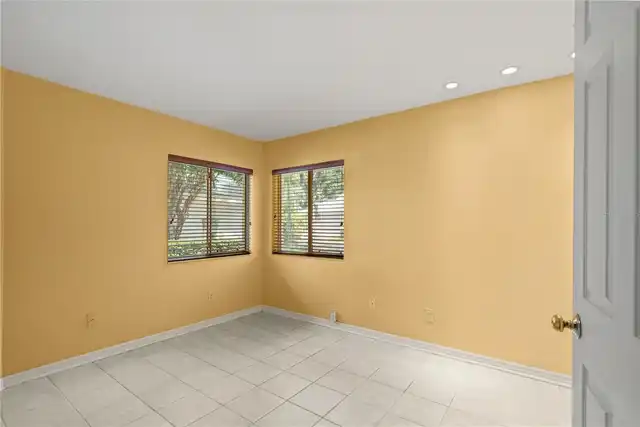 Listing Photo 37