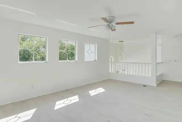 Listing Photo 28