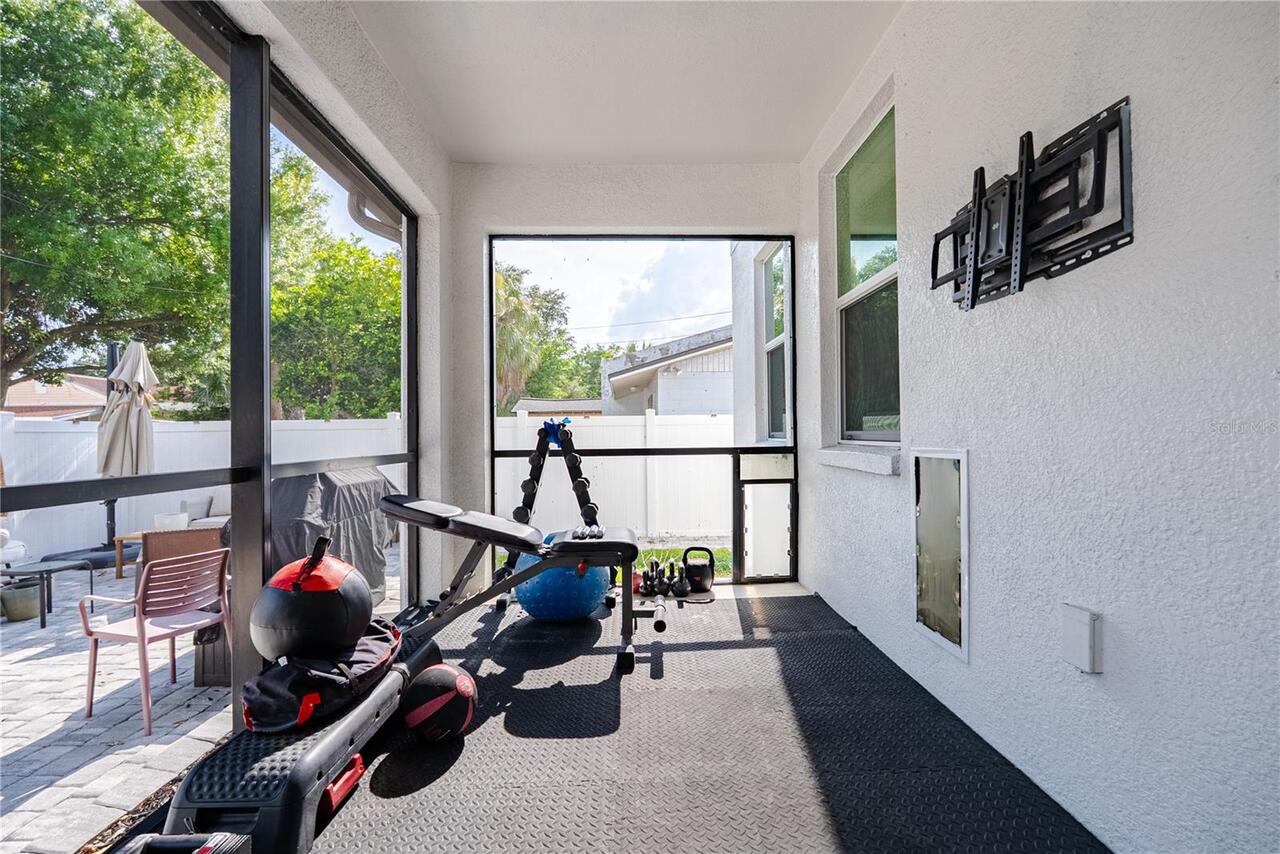 Listing Photo 18