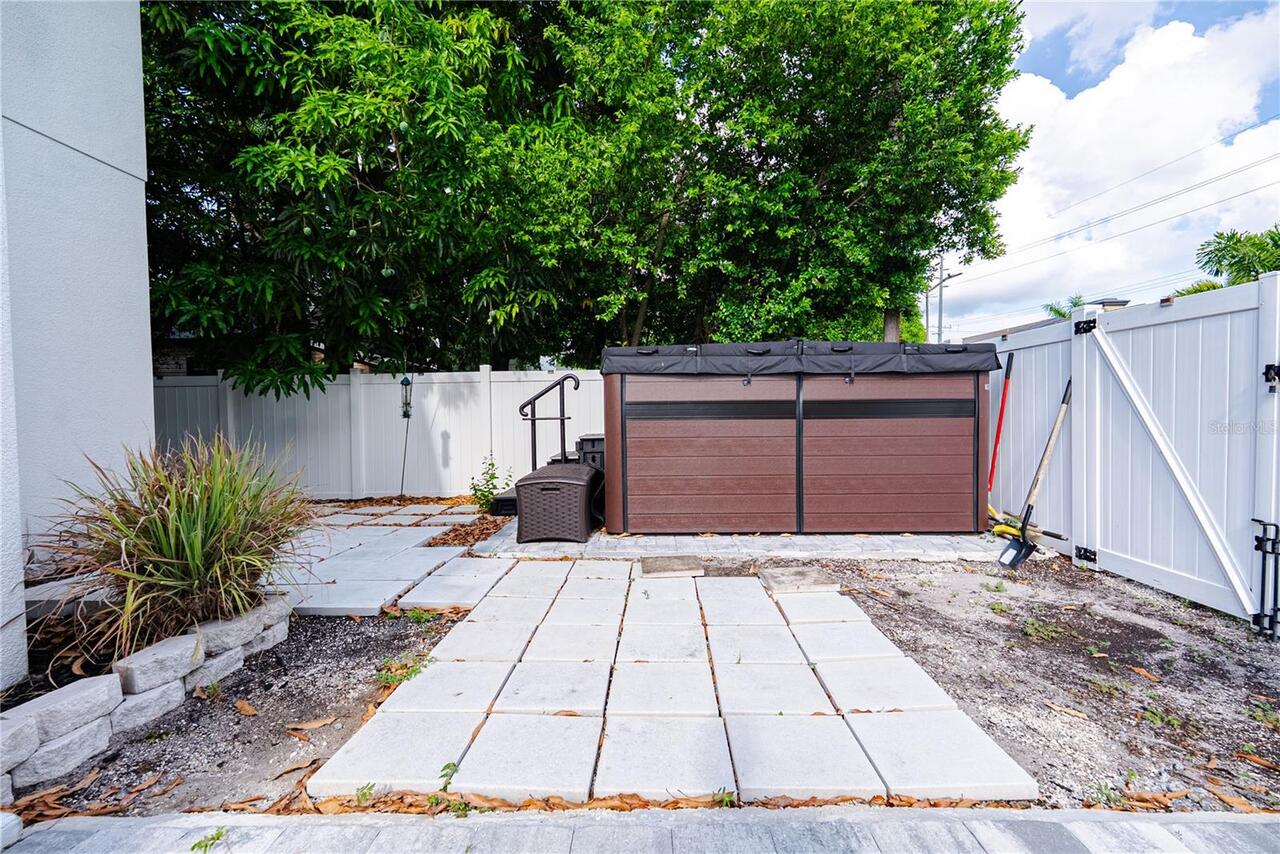 Listing Photo 32