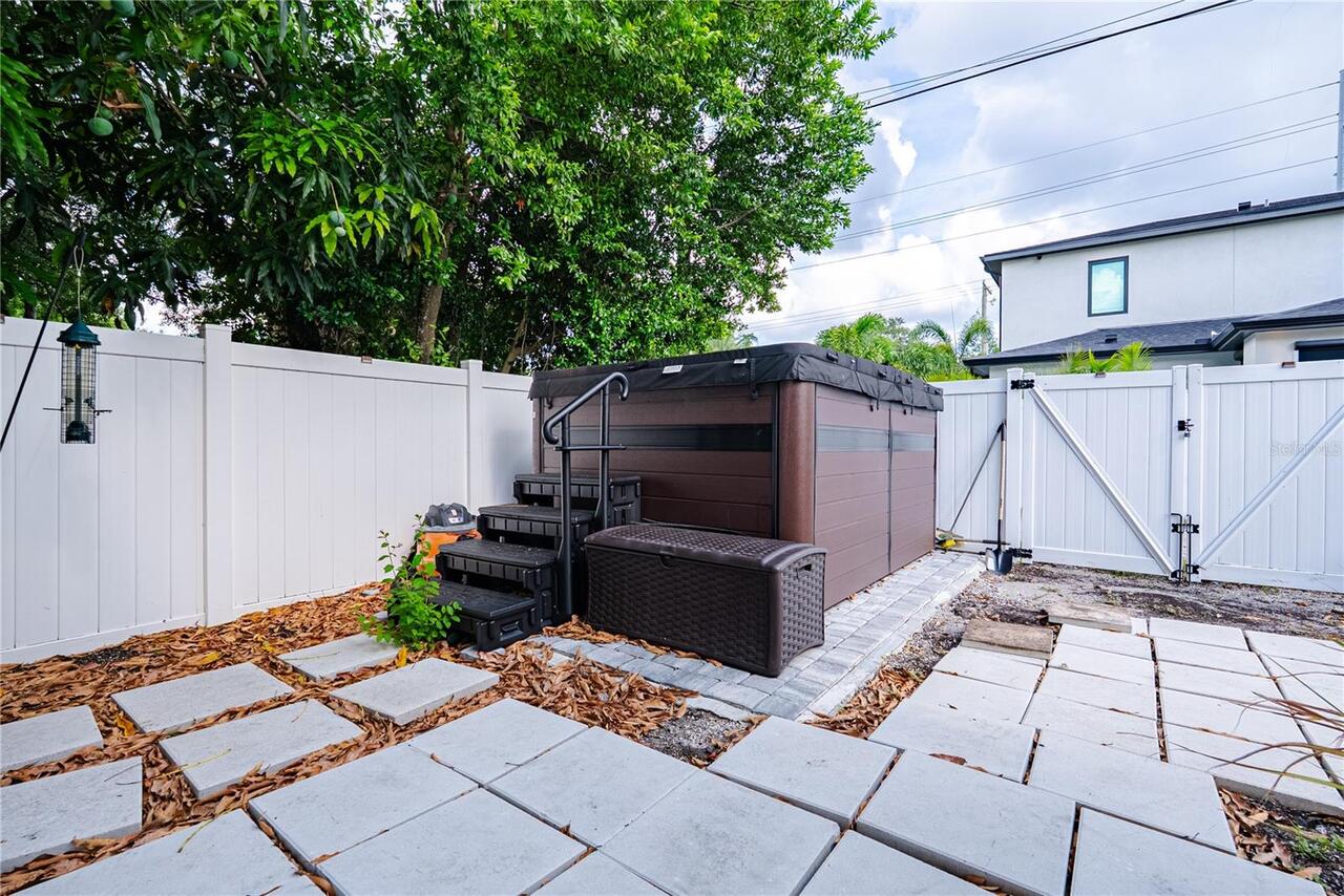 Listing Photo 33