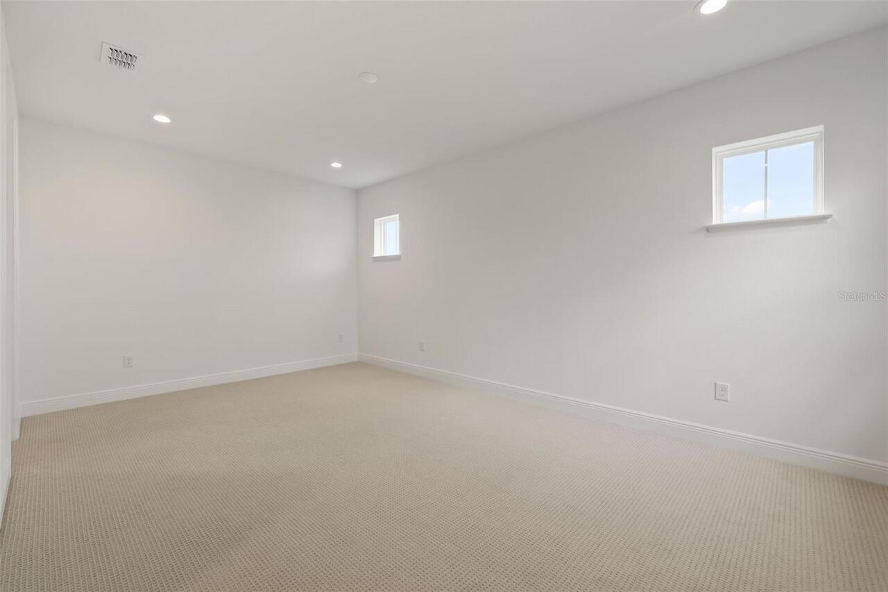 Listing Photo 42