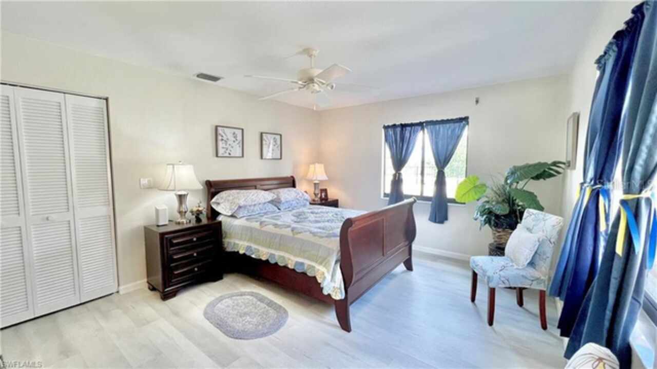 Listing Photo 8