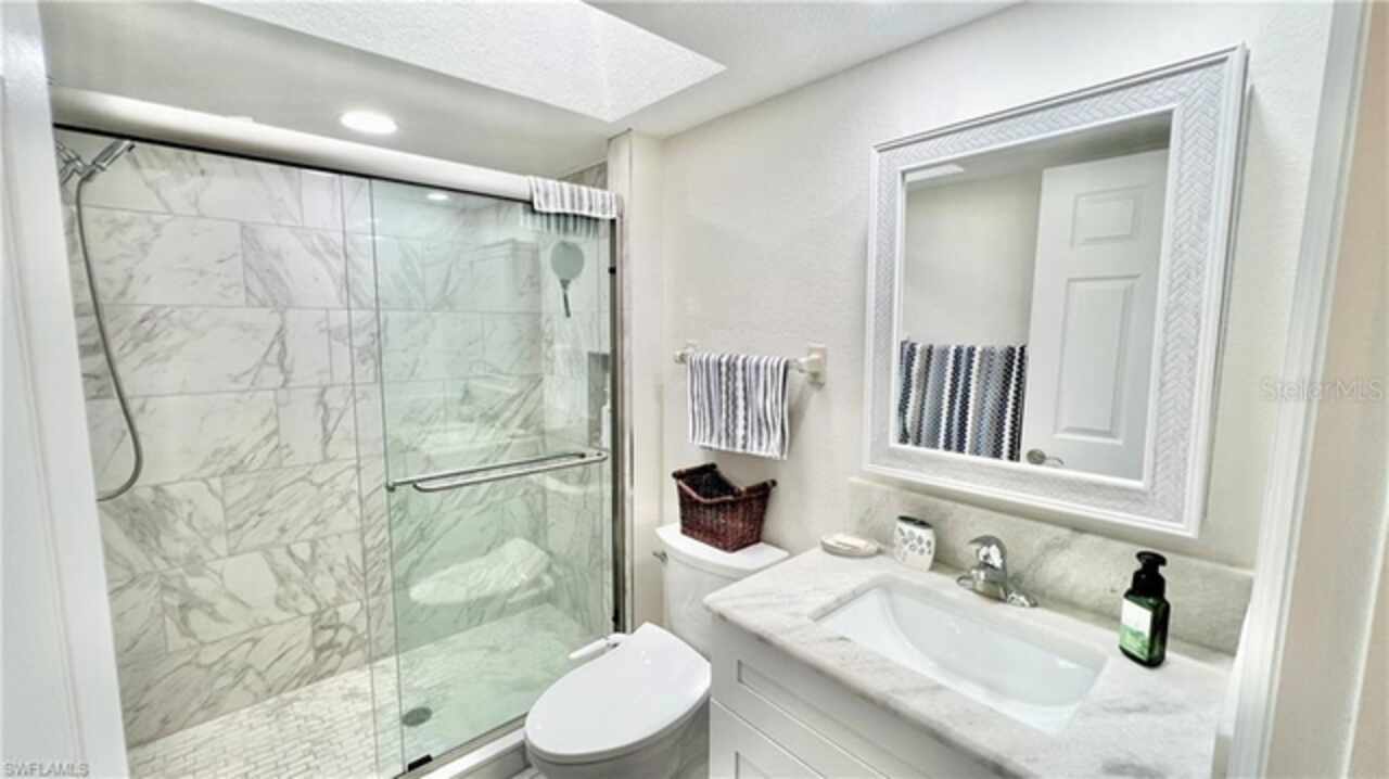Listing Photo 11