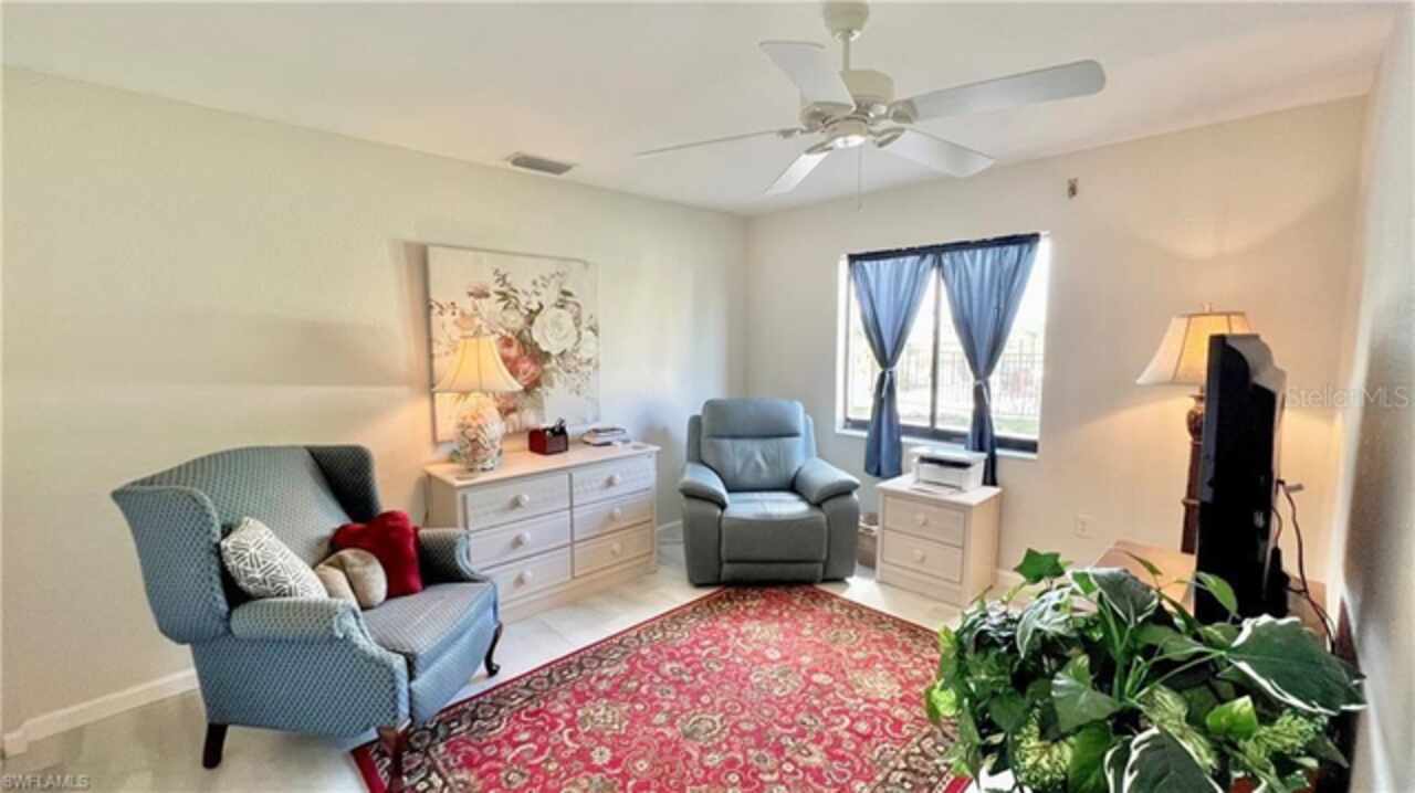 Listing Photo 12