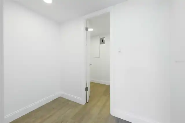 Listing Photo 21