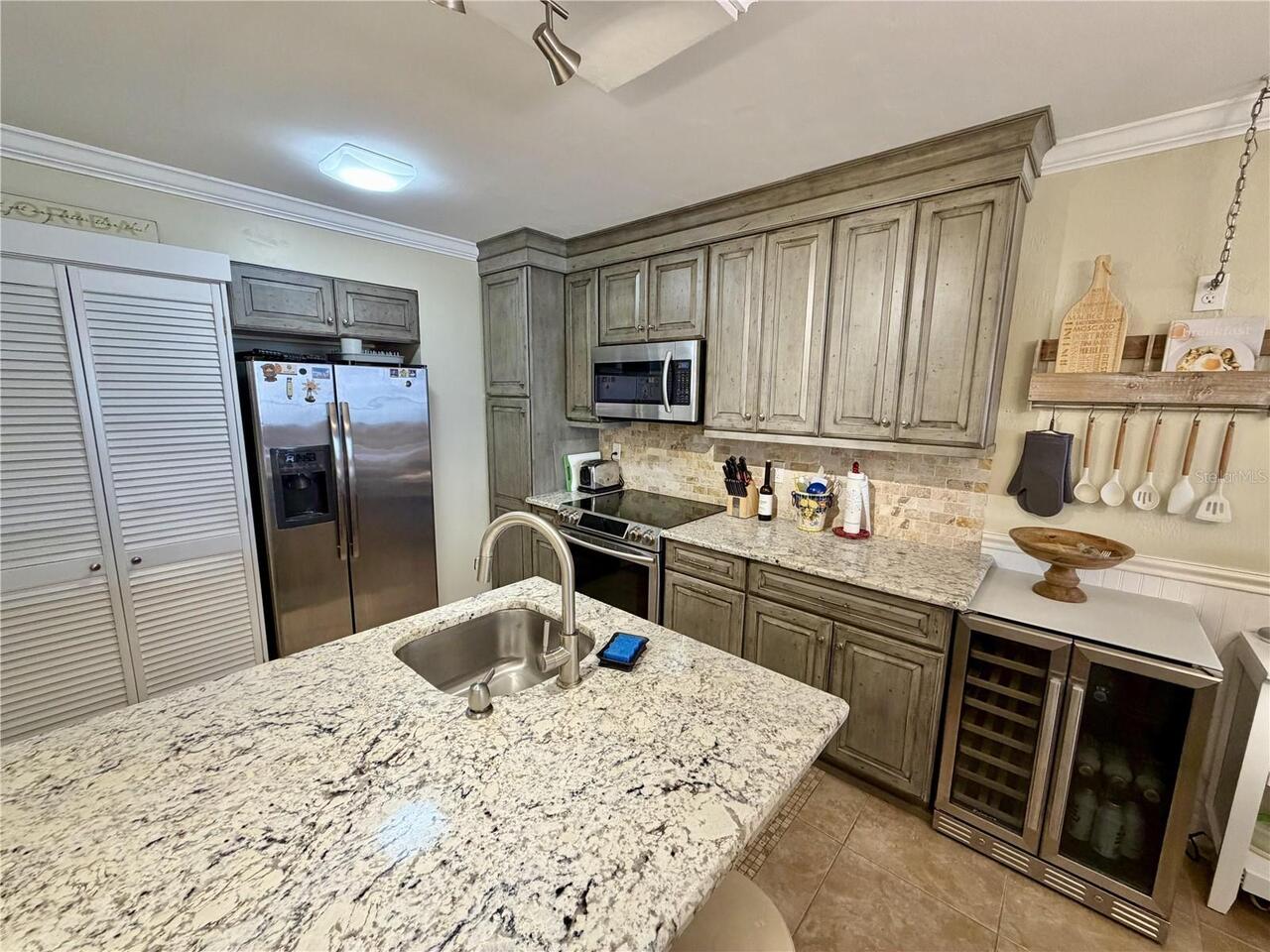 Listing Photo 17