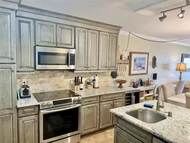 Listing Photo 29