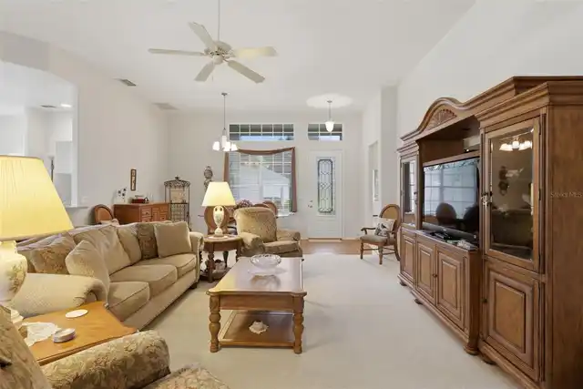 Listing Photo 7