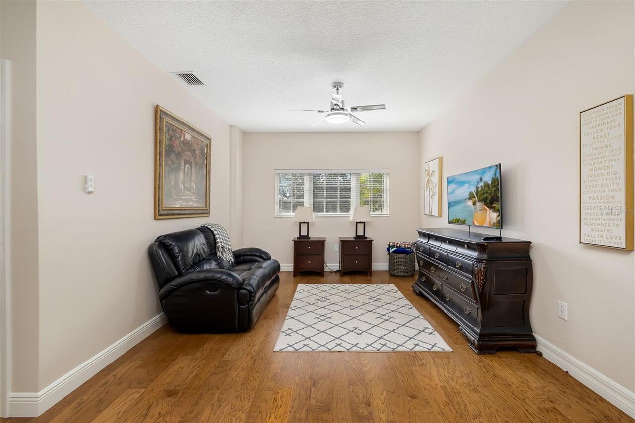 Listing Photo 35