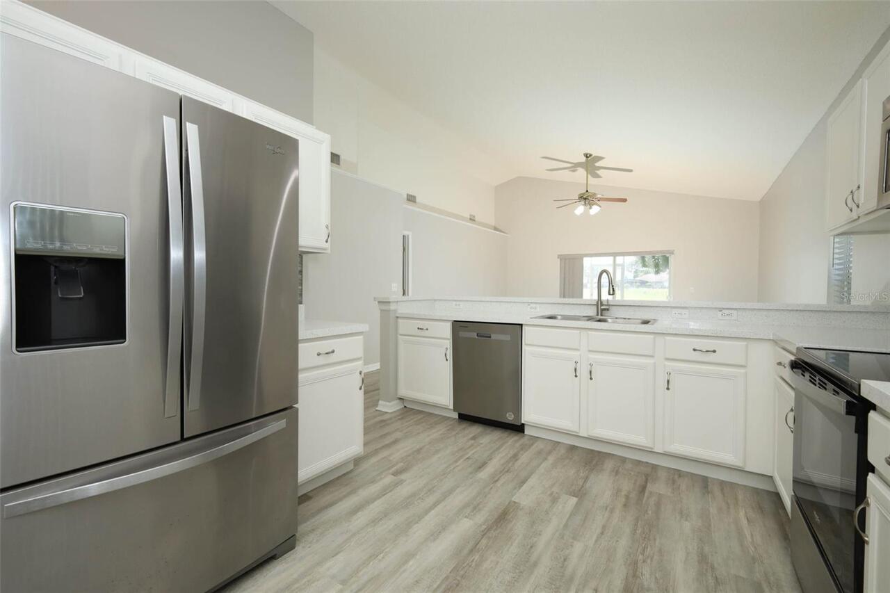 Listing Photo 15