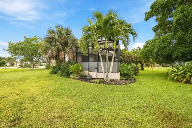 Listing Photo 38