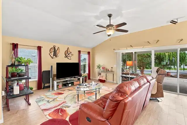 Listing Photo 31