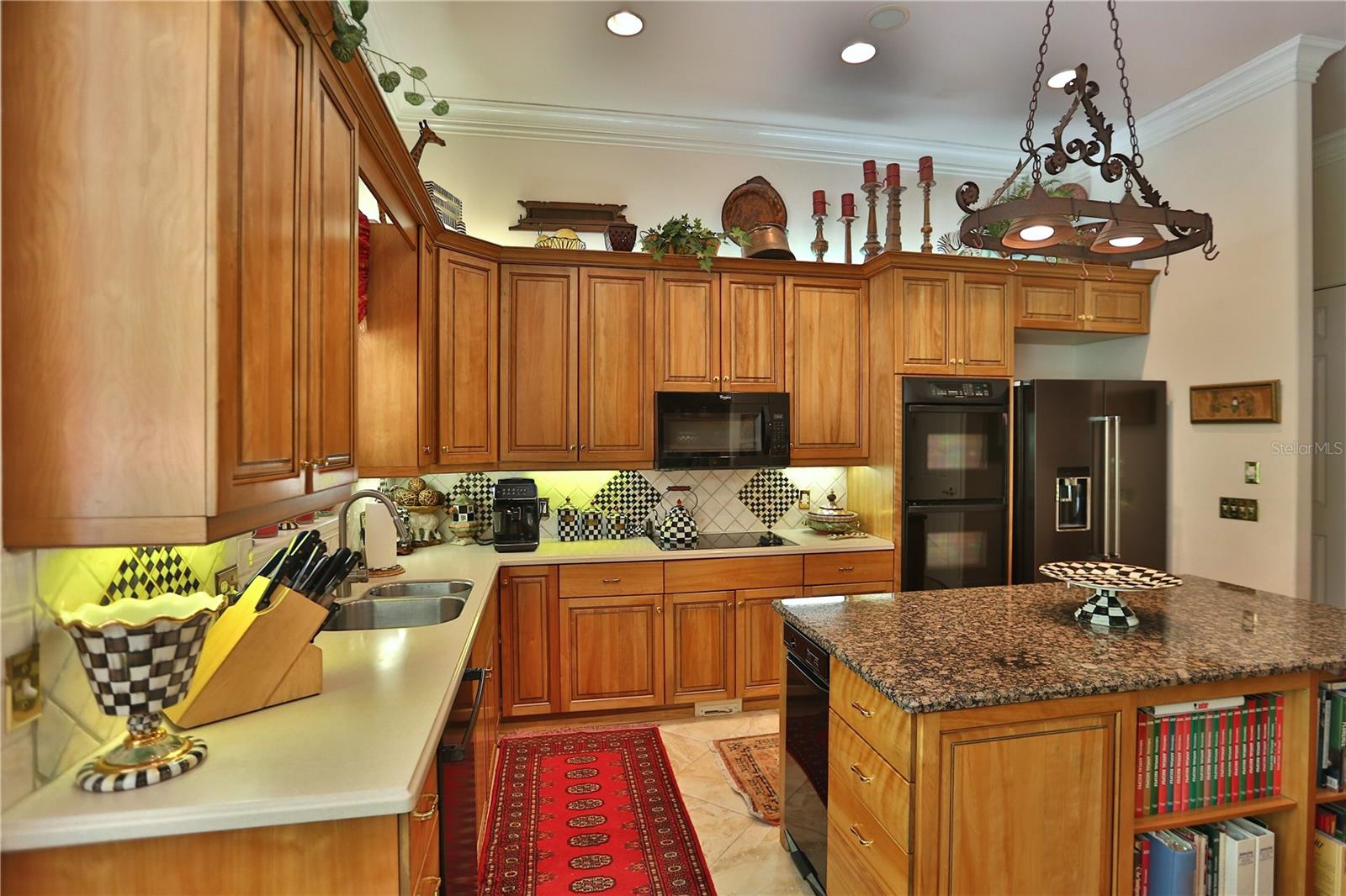 Listing Photo 11