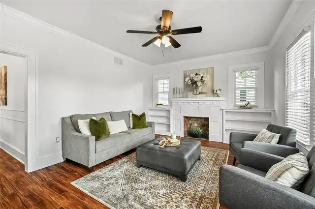 Listing Photo 10
