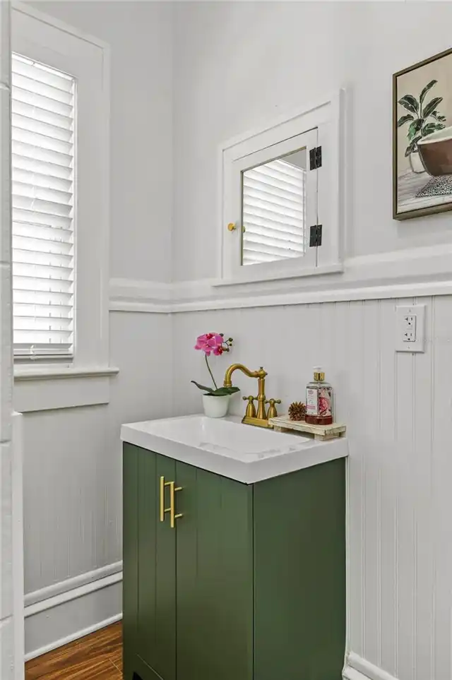 Listing Photo 32
