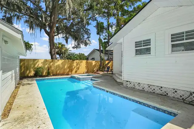 Listing Photo 33