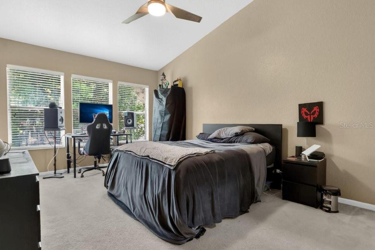 Listing Photo 10