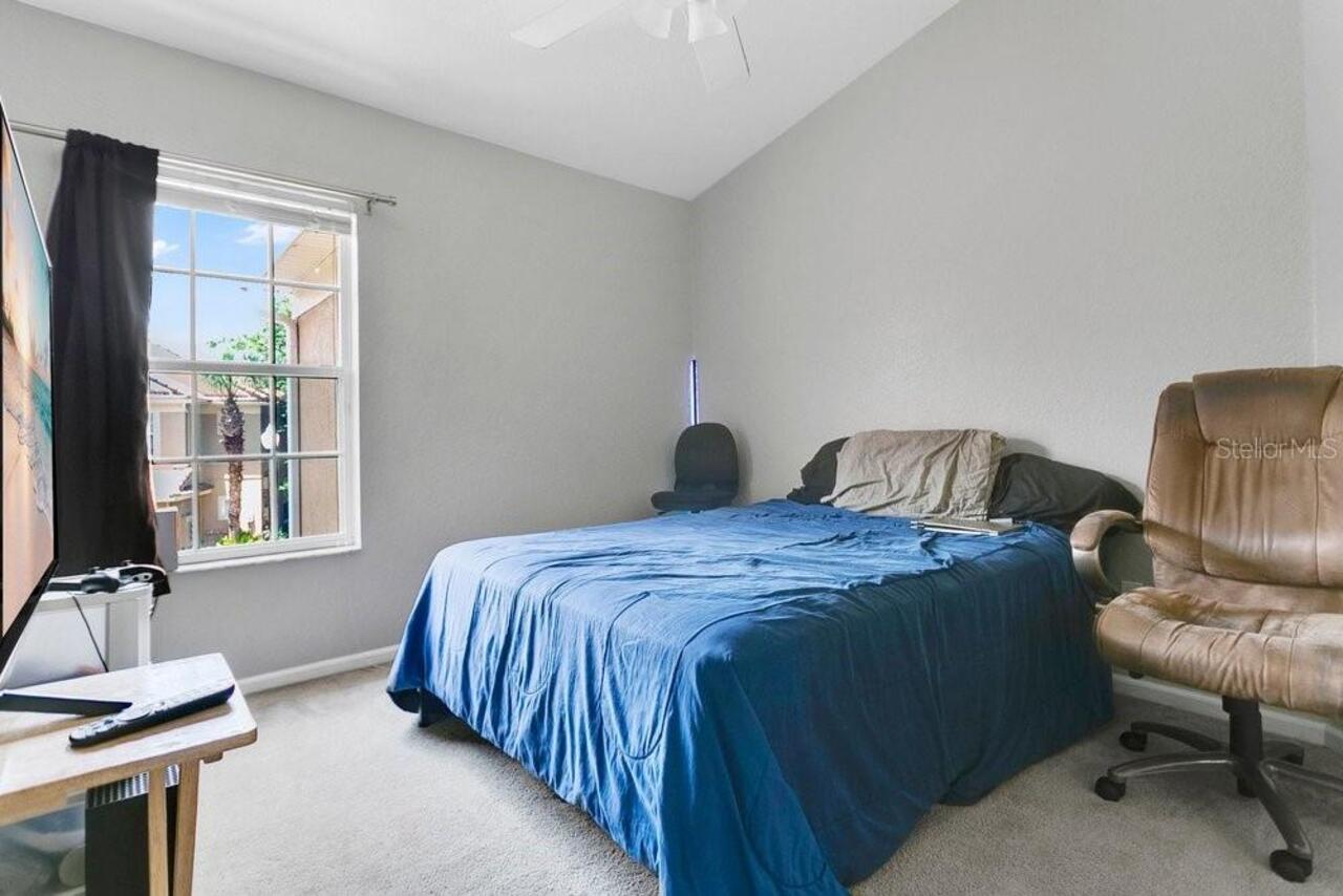 Listing Photo 17