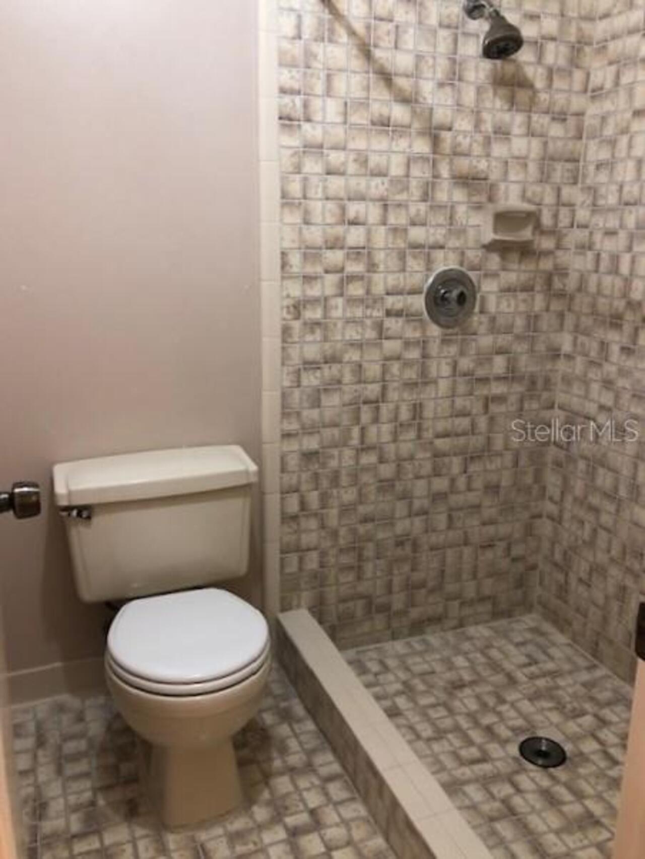 Listing Photo 14