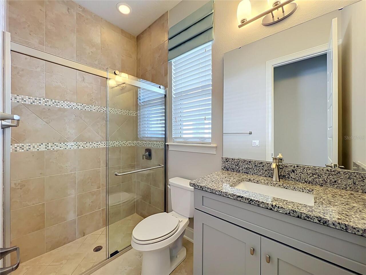Listing Photo 33