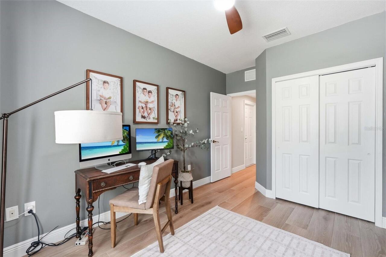 Listing Photo 15