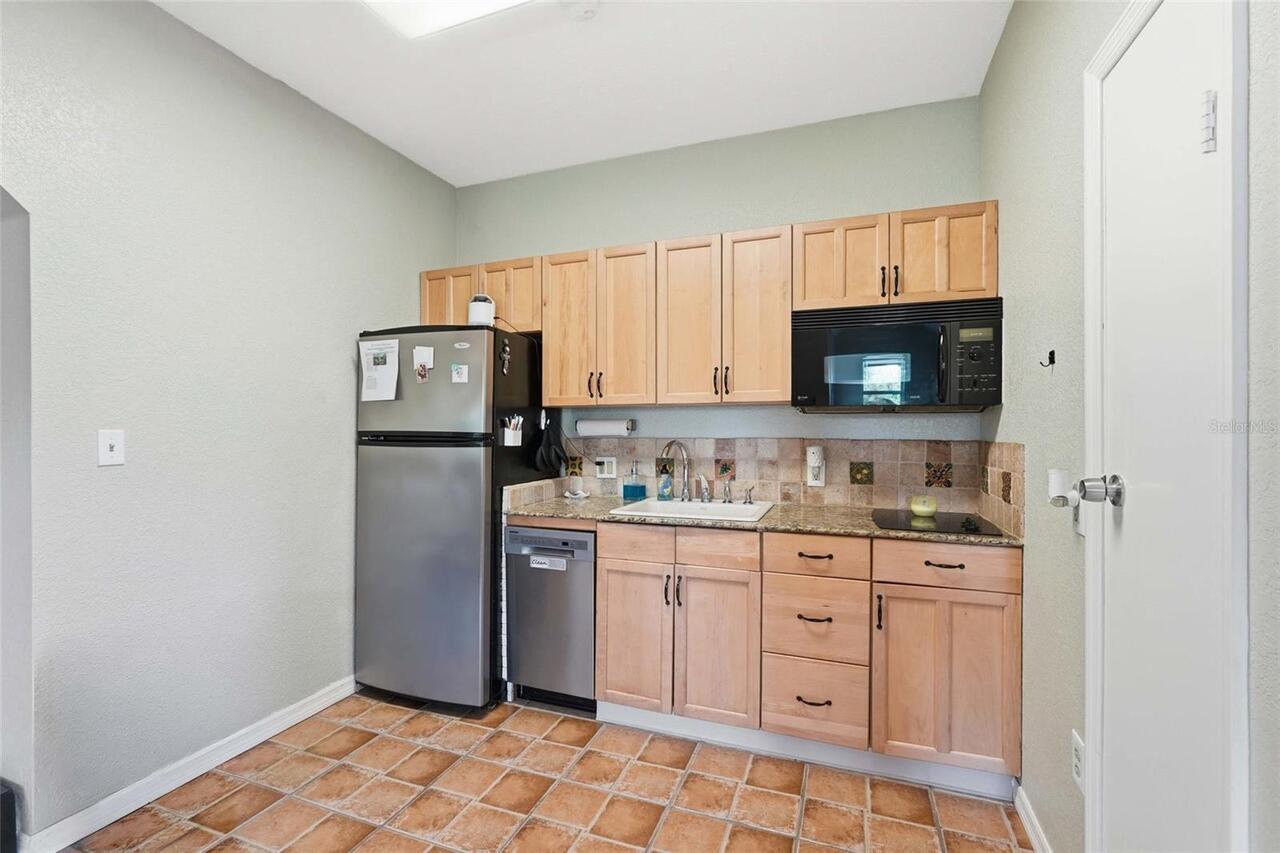 Listing Photo 41