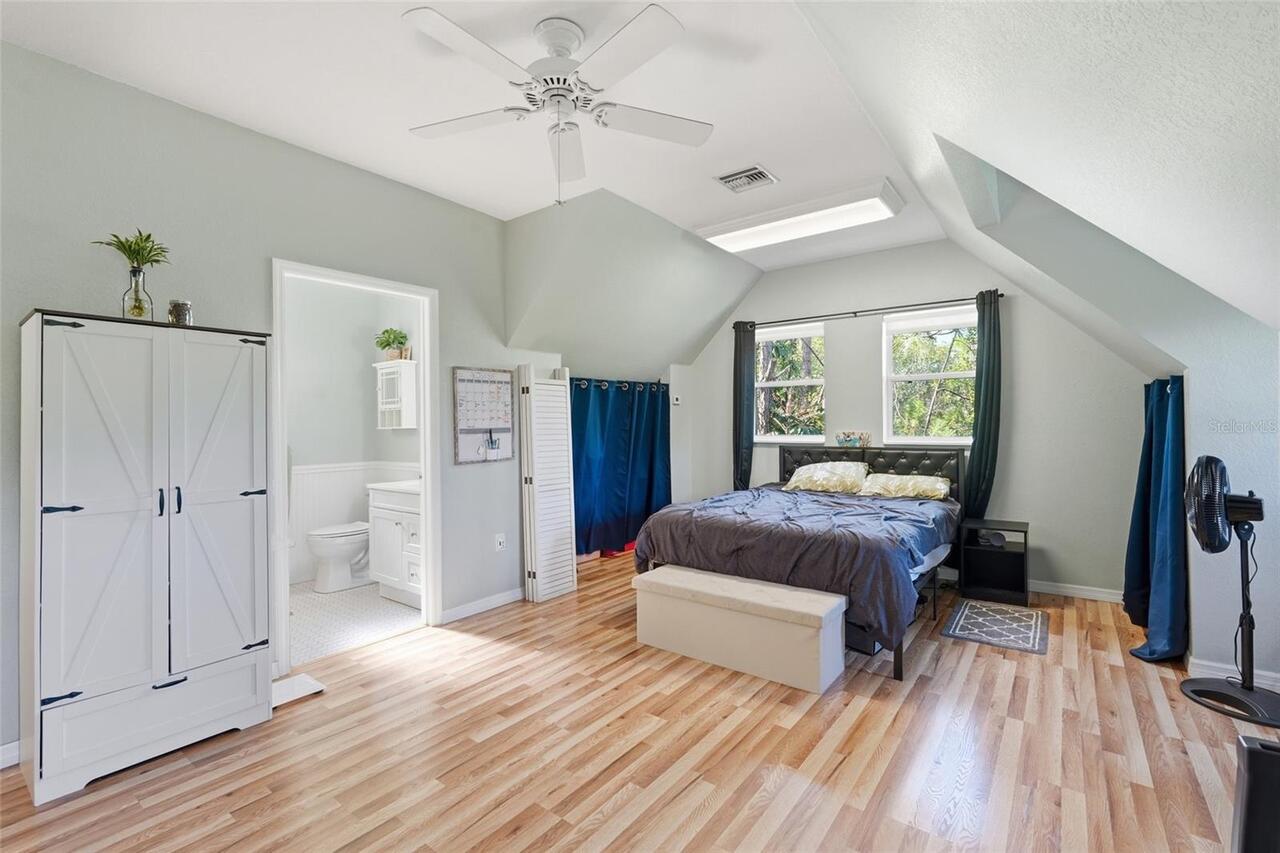 Listing Photo 42
