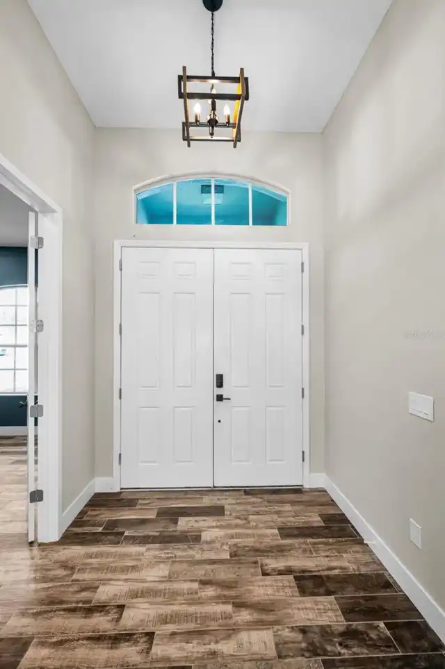 Listing Photo 19
