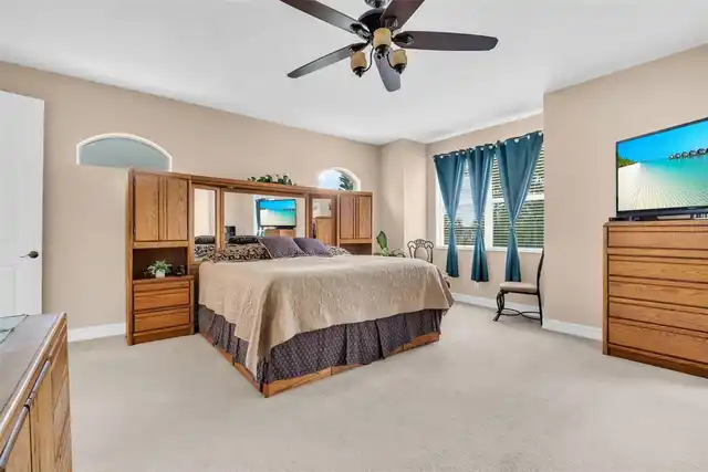 Listing Photo 23