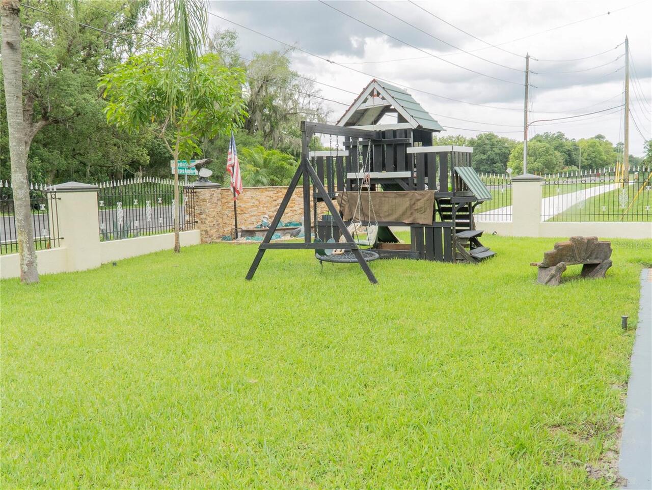 Listing Photo 82
