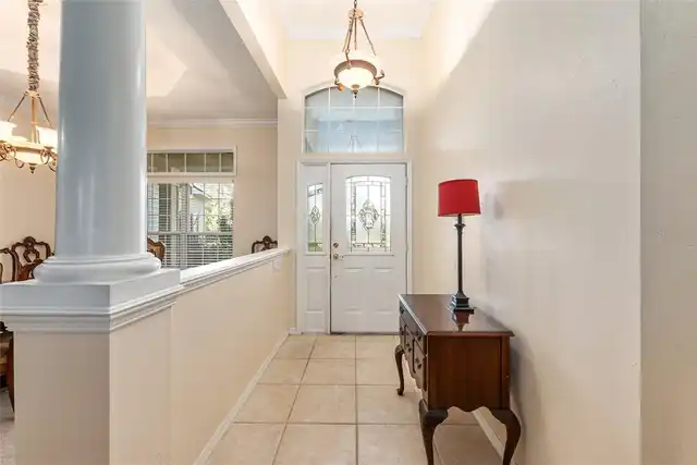 Listing Photo 10