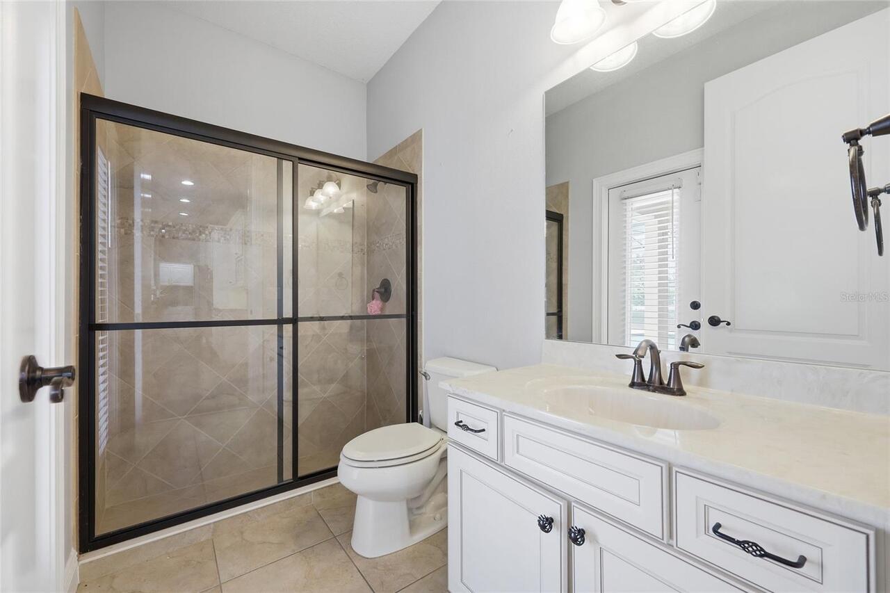 Listing Photo 17