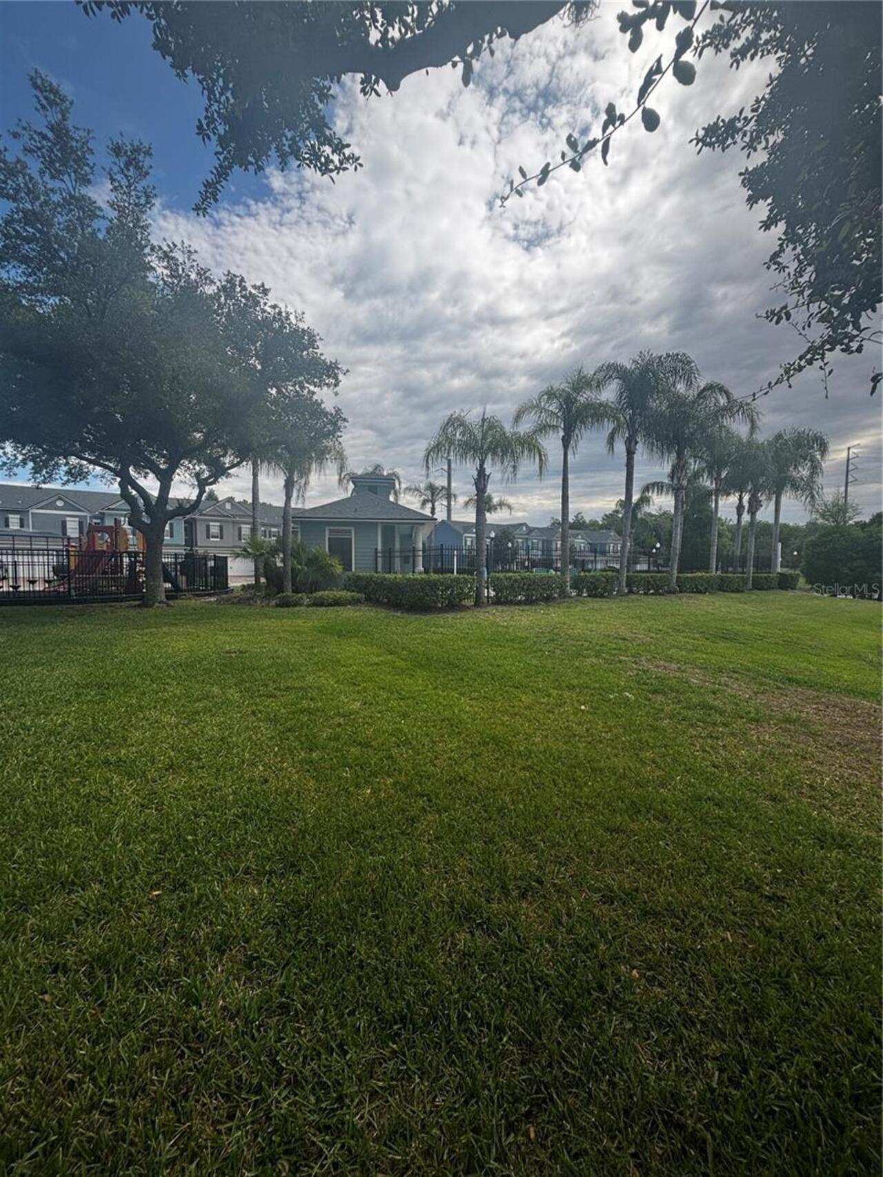 Listing Photo 28