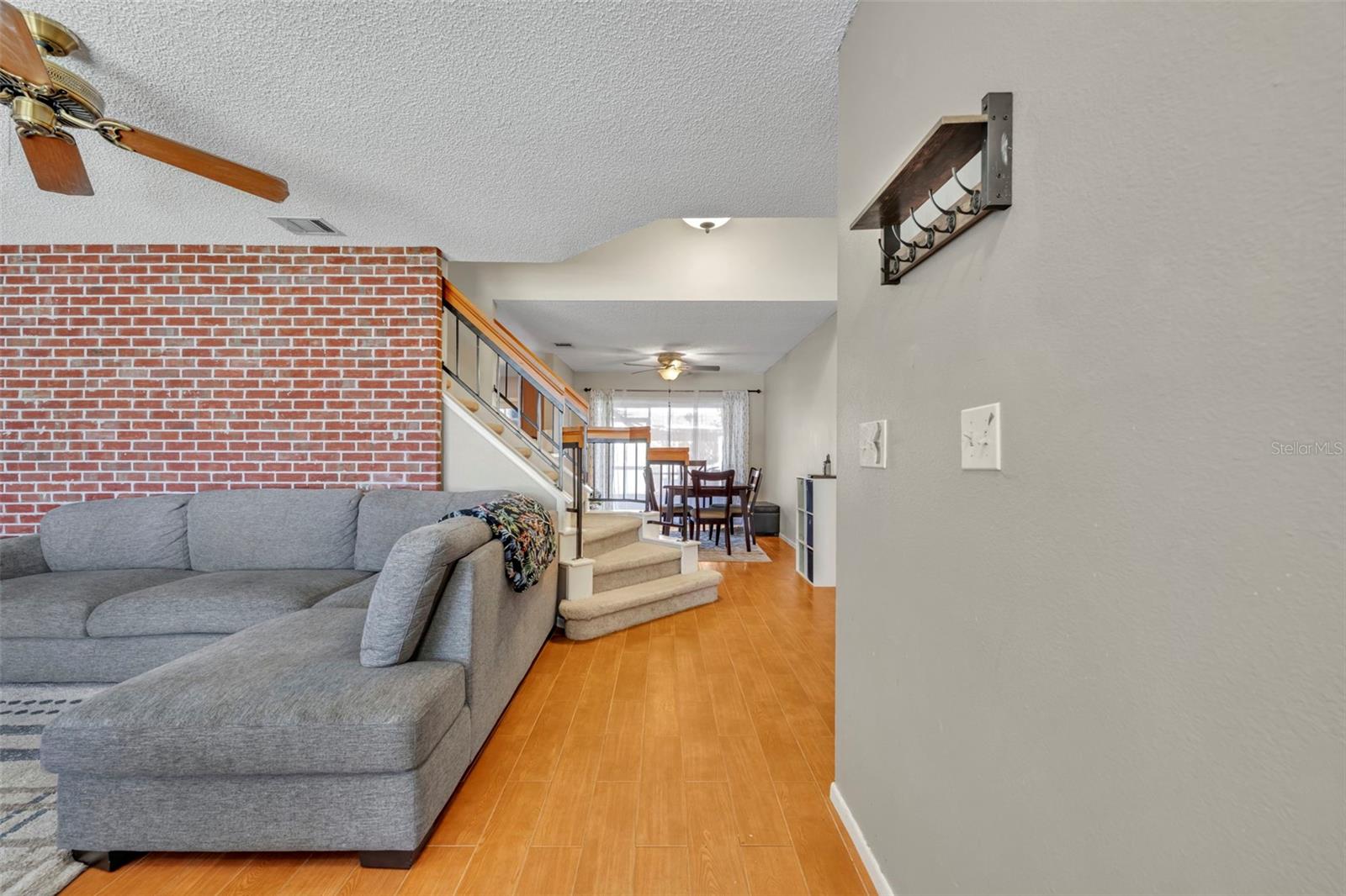 Listing Photo 9
