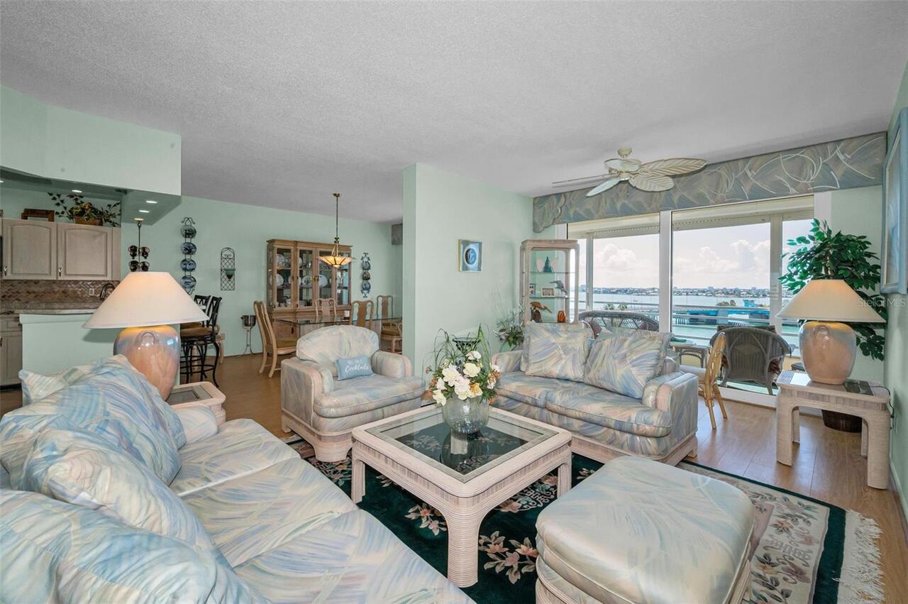 Listing Photo 10