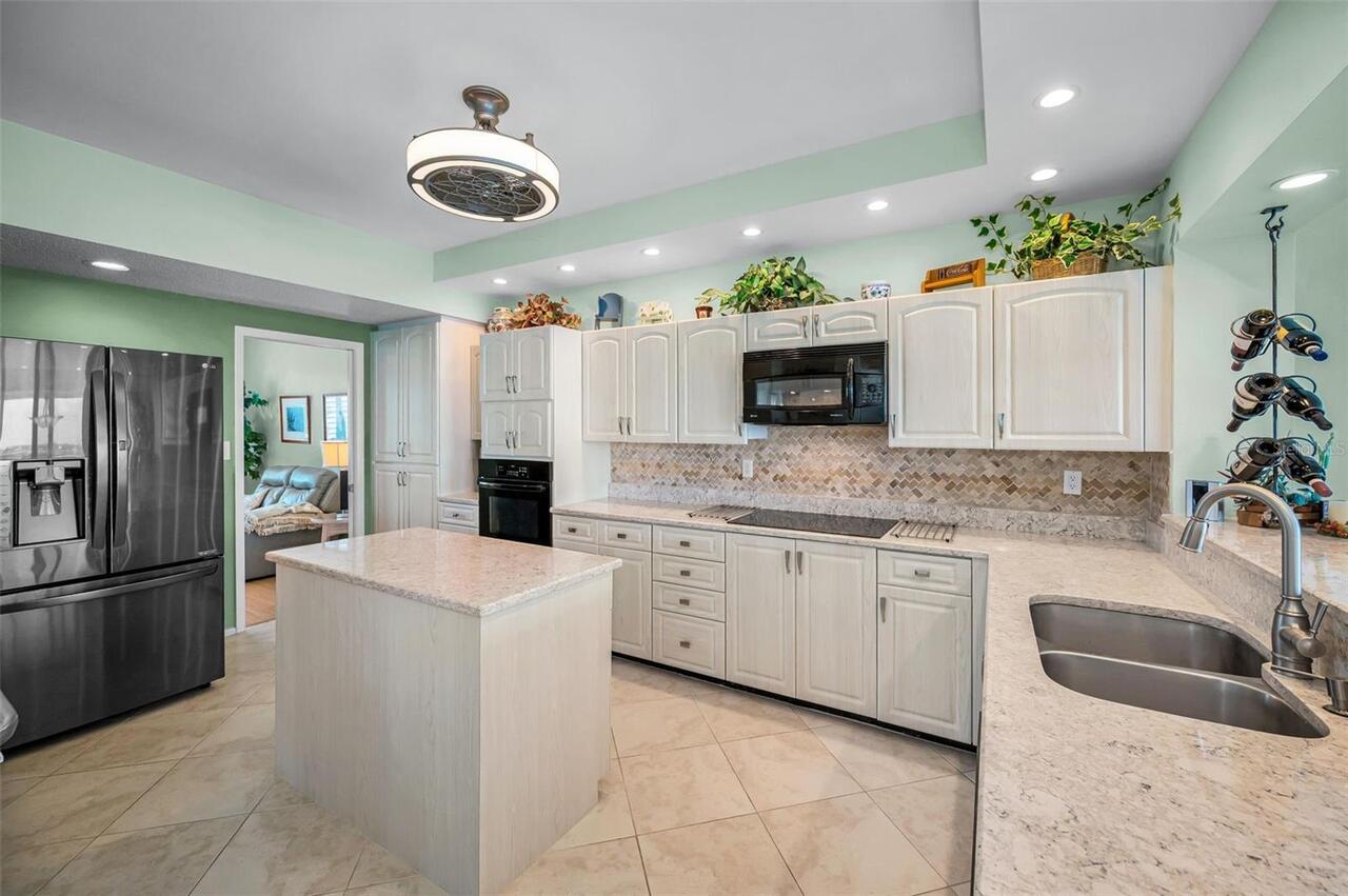 Listing Photo 15