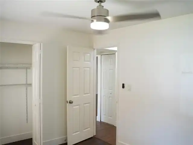 Listing Photo 14