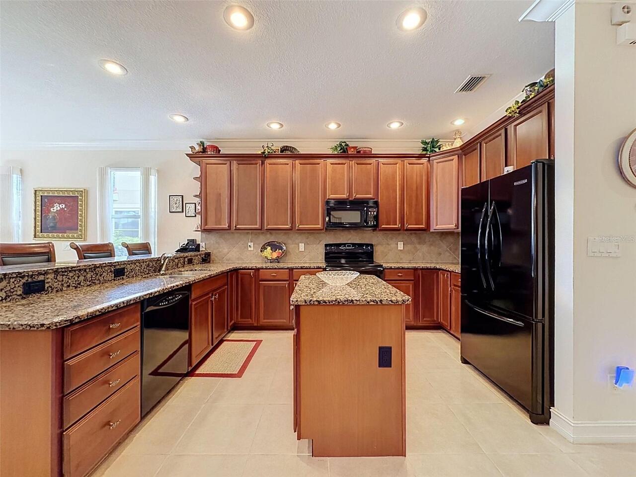 Listing Photo 15