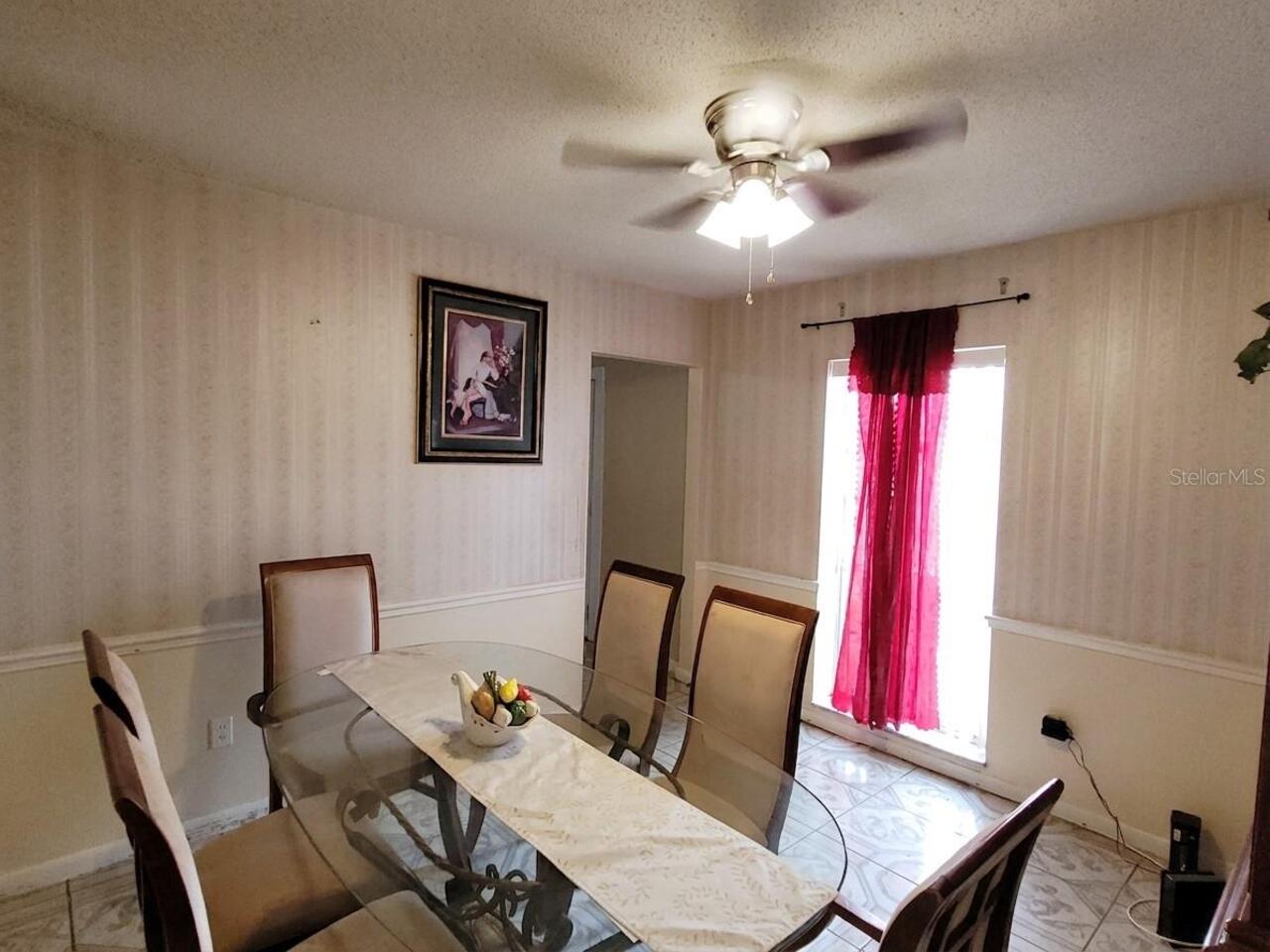 Listing Photo 10